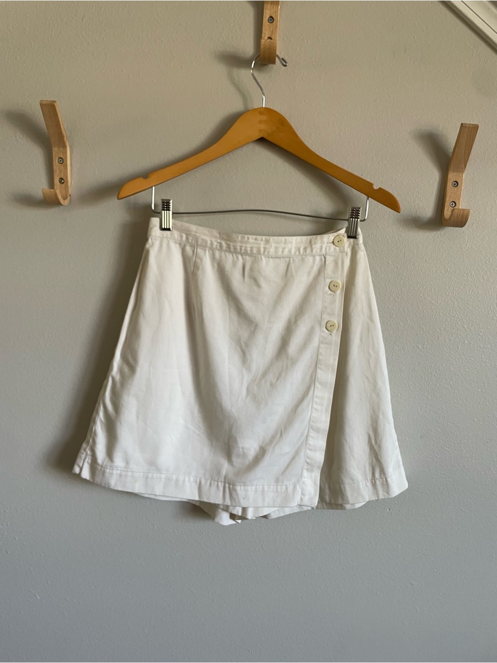 Vintage Chaus Sport White Wrap Skort — 90s Style